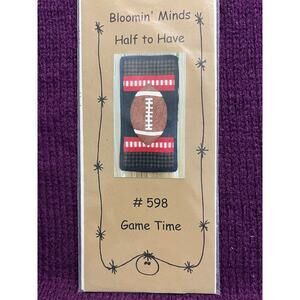quilt pattern bloomin' minds game time football mini quilt